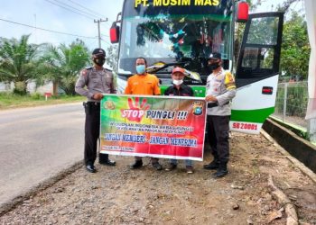 Polsek Pangkalan Lesung Edukasi Supir Bus Perusahaan Tentang Saber Pungli