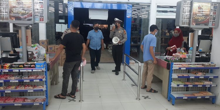 Polsek Pangkalan Kuras Cek Kesiapan Prokes Warga di Wilkum