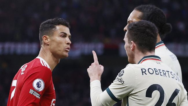 Cristiano Ronaldo Layak Mendapat Kartu Merah, Berikut Penjelasannya