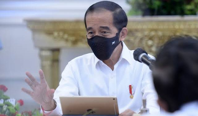 Kebijakan PPKM Level 3 Libur Nataru, Jokowi Minta Menteri Komunikasikan Dengan Baik
