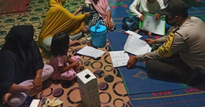 Polsek Langgam Gencarkan Vaksinasi Lansia Secara Door to Door