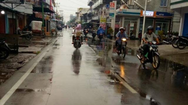 Hujan, Petir serta Angin Kencang, Berpotensi Mengguyur Riau