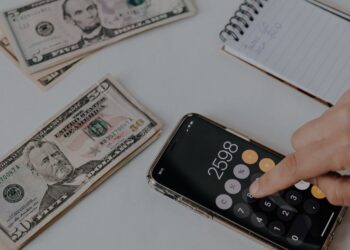 Dilema Paylater dan Glow Up Ketika Gen Z Ingin Melek Finansial tapi Terjebak Gaya Hidup Digital